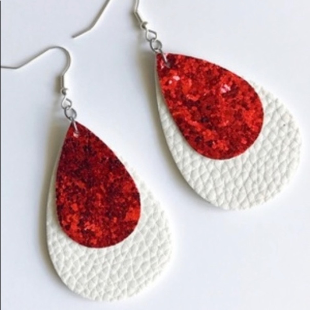 ❣️ Festive Glitter Sparkle Bling Teardrop Earrings